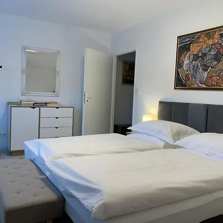 13 Apartment Cesky Krumlov